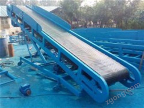 爬坡皮带输送机