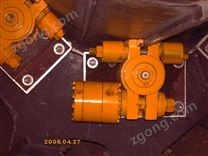 壓放電極的油缸